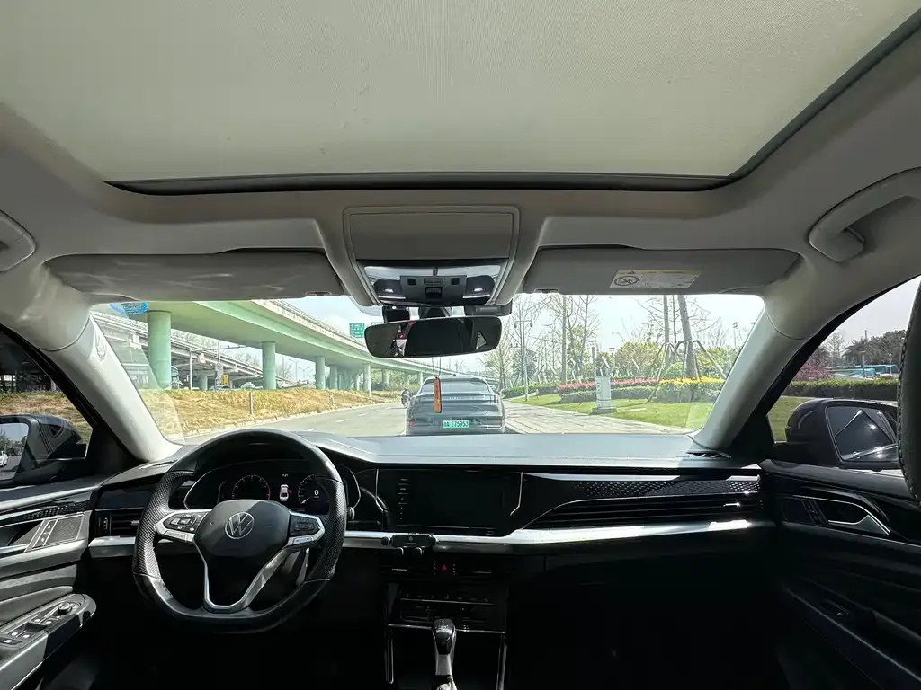 Volkswagen Passat — фото 3