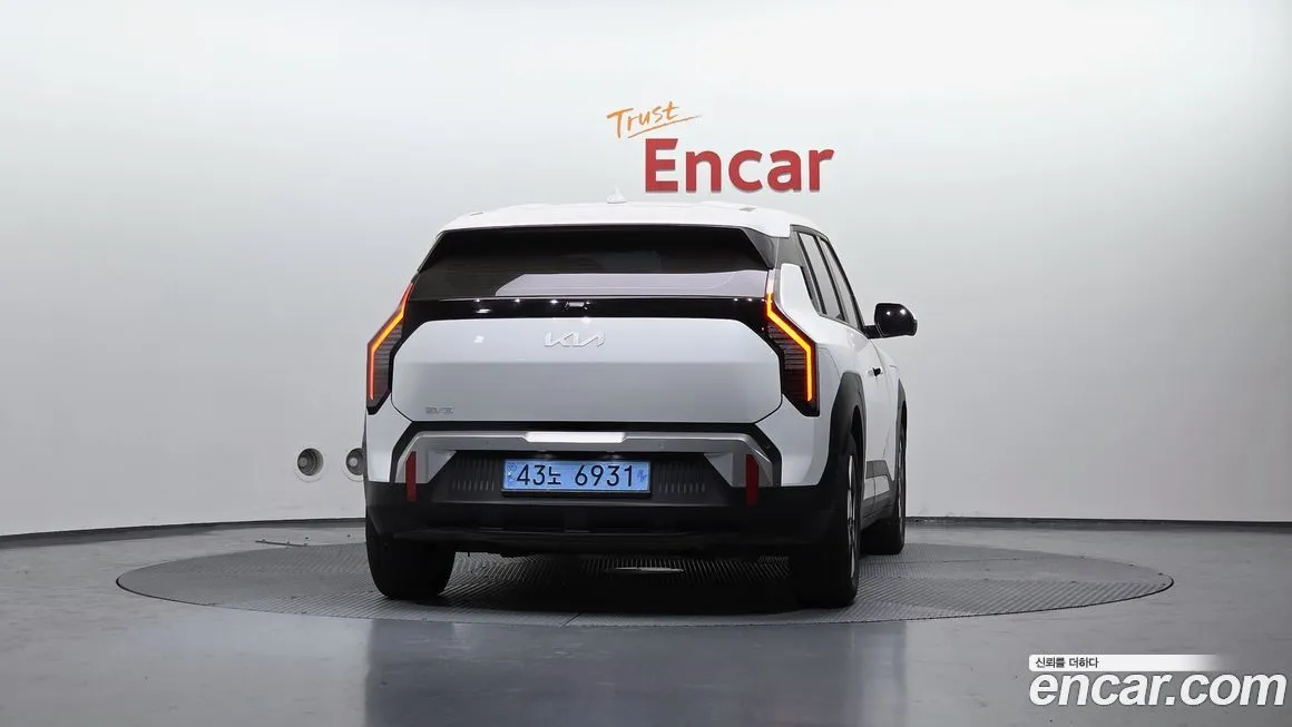 Kia EV3 — фото 4