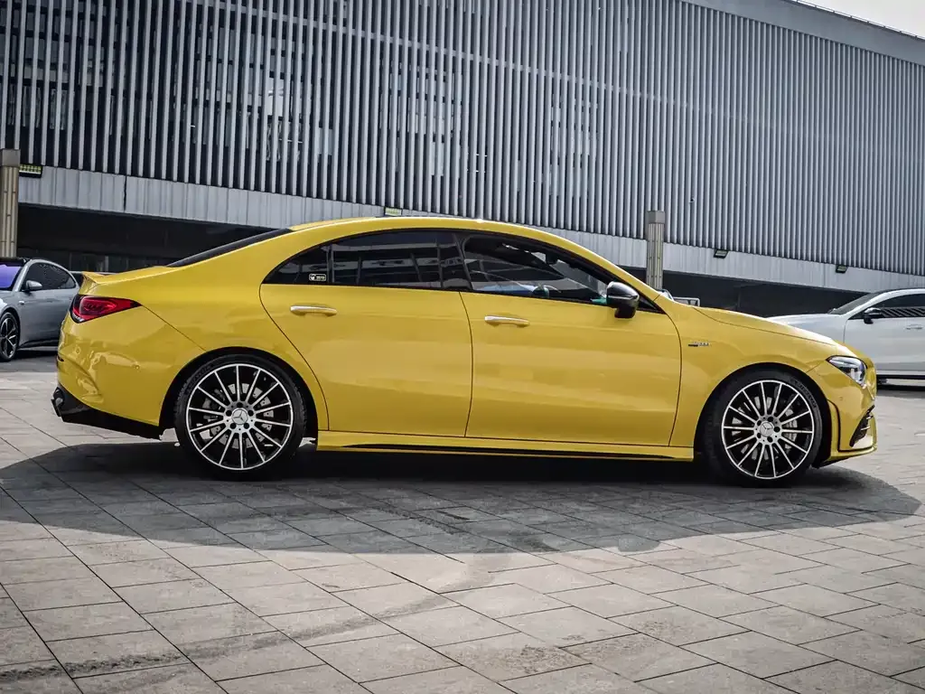 Mercedes-Benz CLA AMG — фото 7