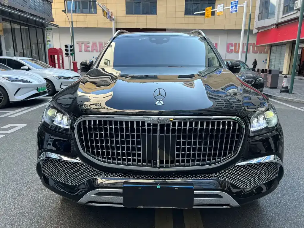Mercedes-Benz GLS — фото 9