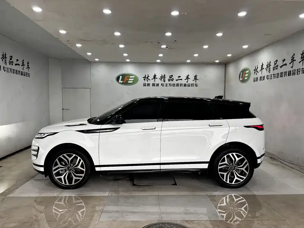 Land Rover Evoque — фото 6