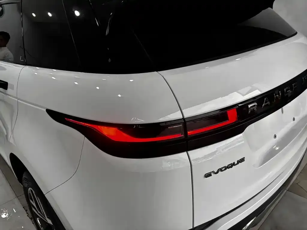 Land Rover Evoque — фото 8