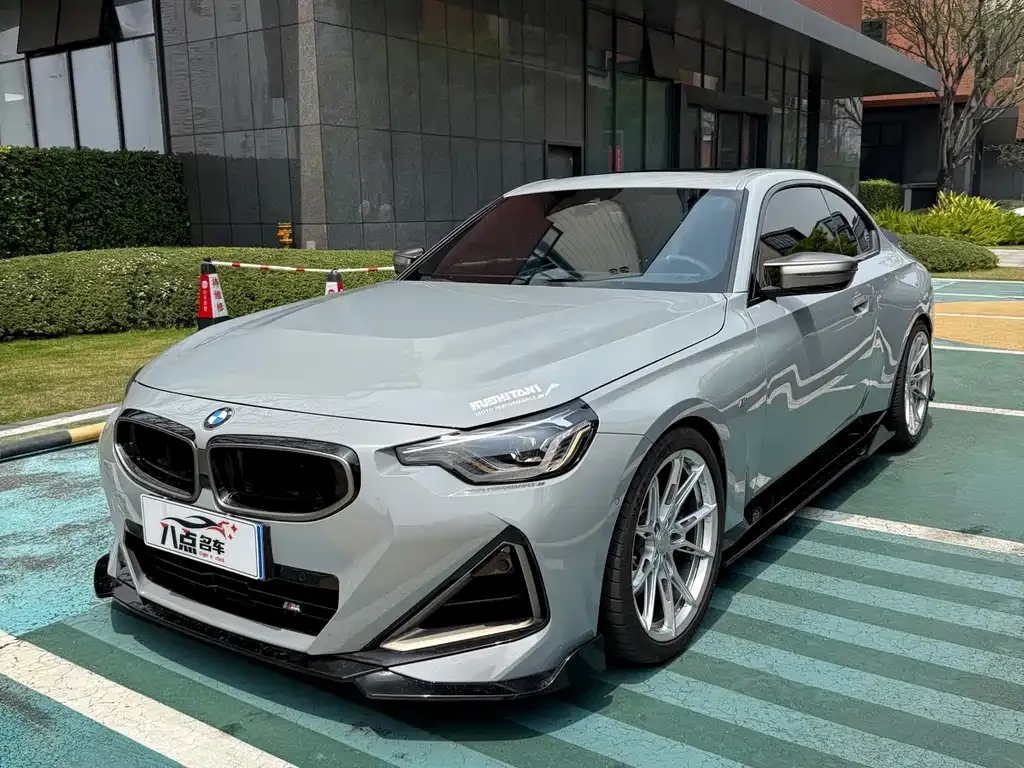 BMW M240i — фото 1