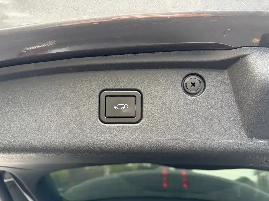 Changan CS75 PLUS iDD — фото 2