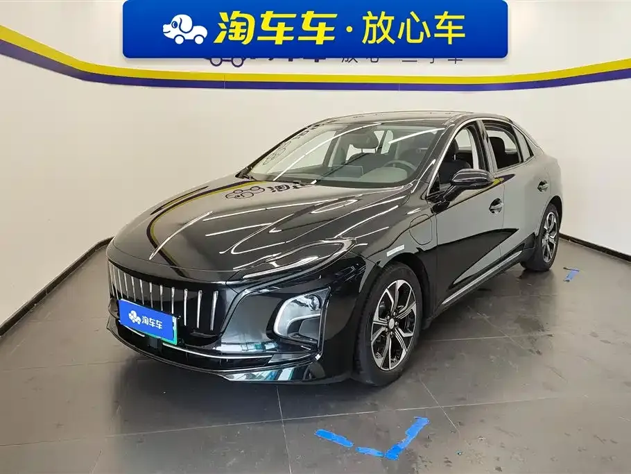 Hongqi E-QM5 — фото 1