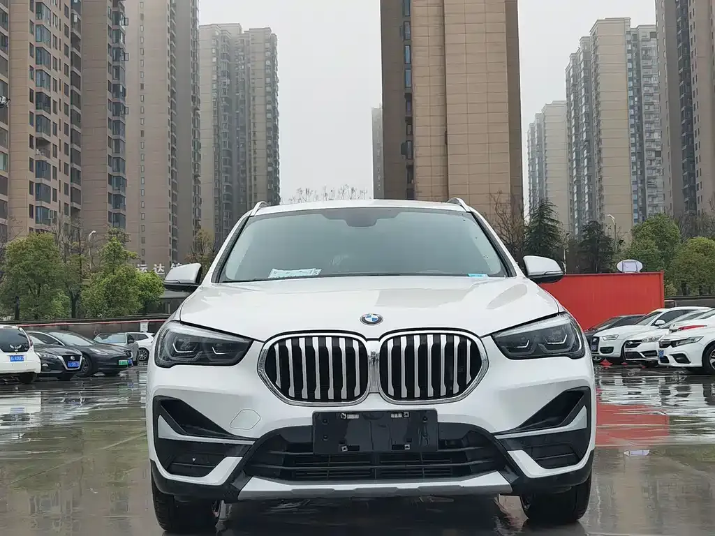 BMW X1 — фото 4
