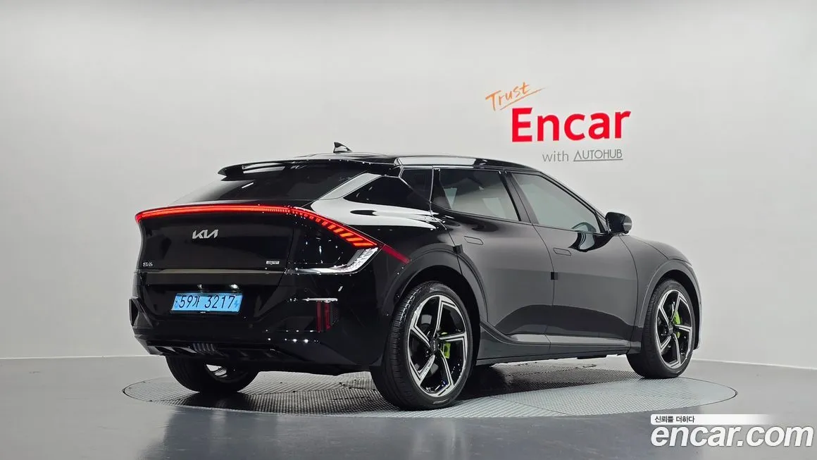 Kia EV6 — фото 2