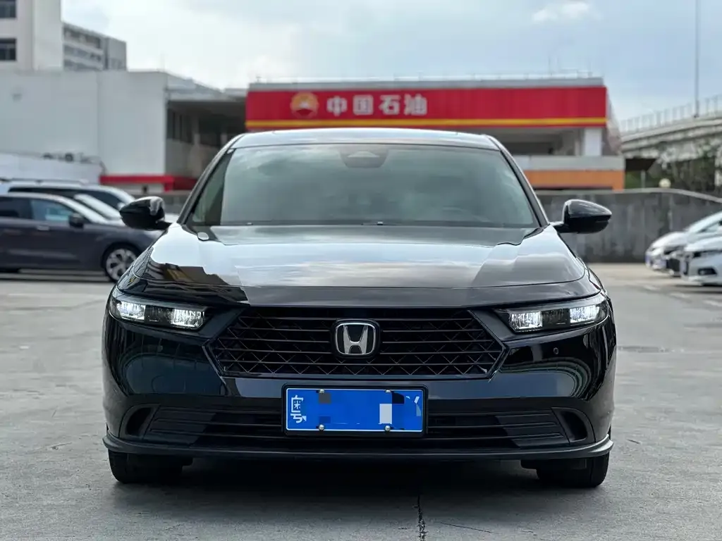 Honda Accord — фото 4
