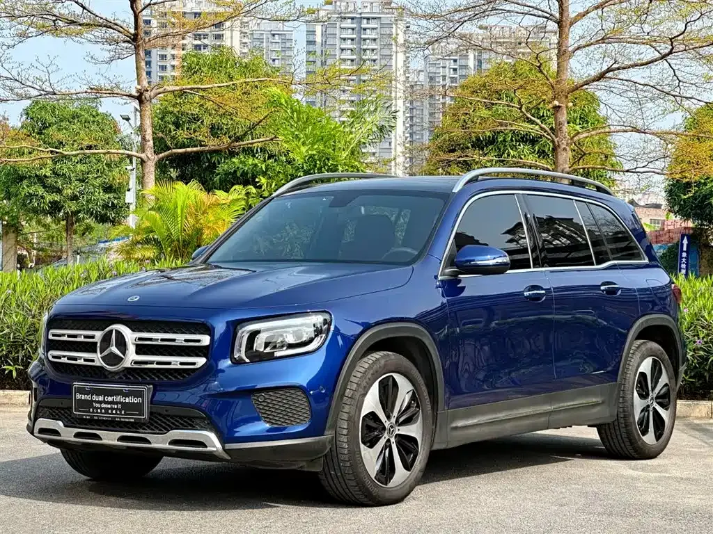 Mercedes-Benz GLB — фото 9