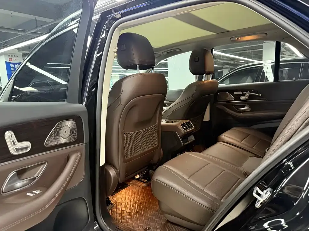 Mercedes-Benz GLE — фото 5