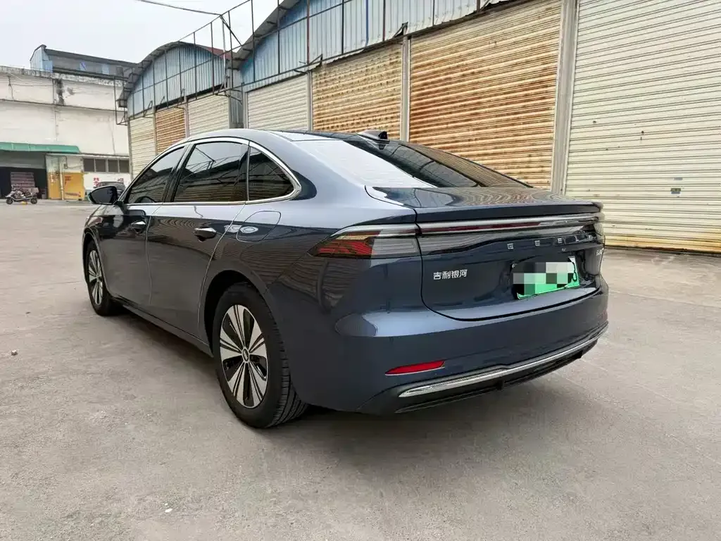 Geely Galaxy A7 — фото 7