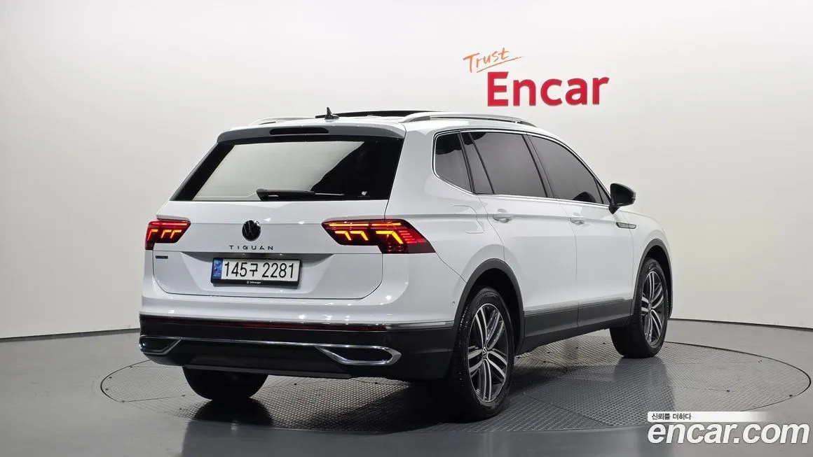Volkswagen Tiguan — фото 3
