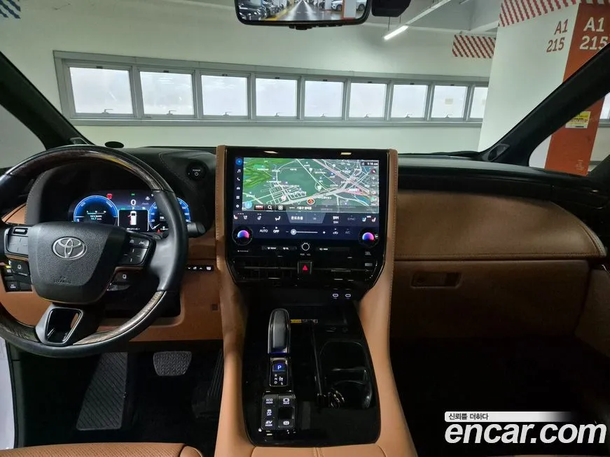 Toyota Alphard — фото 6
