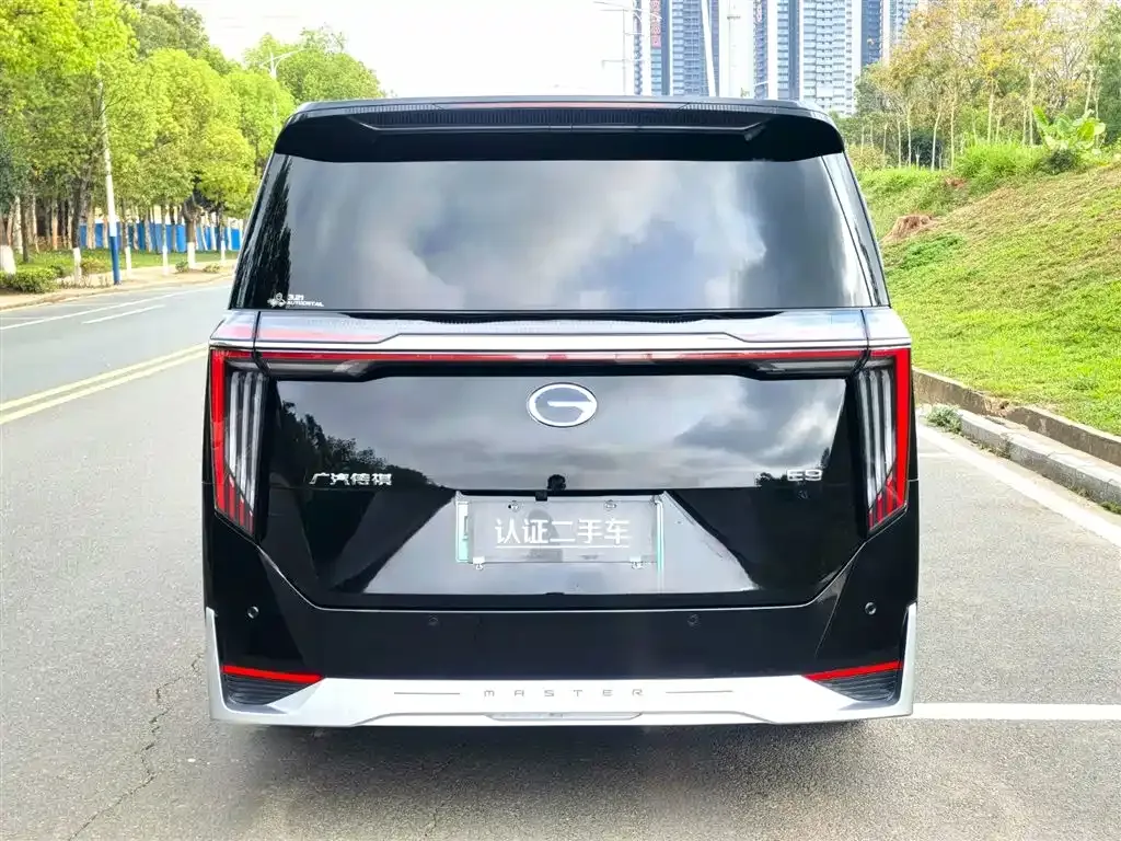 GAC Motor Trumpchi E9 — фото 10
