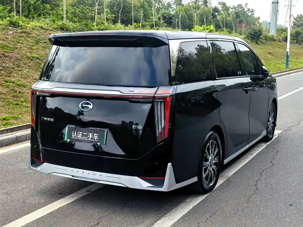GAC Motor Trumpchi E9 — фото 4