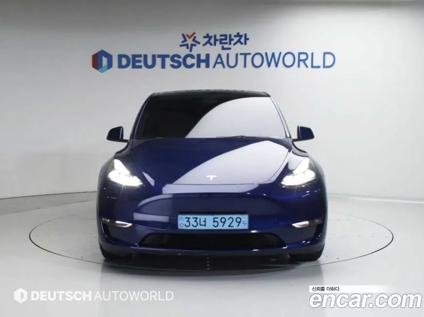 Tesla Model Y — фото 3