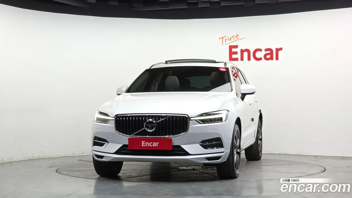 Volvo XC60 — фото 2