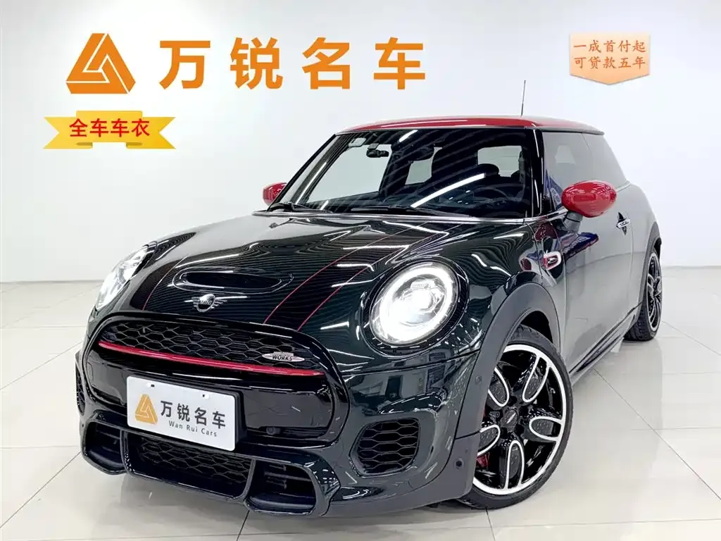 MINI JCW (John Cooper Works) — фото 1