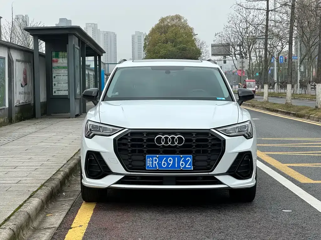 Audi Q3 — фото 7