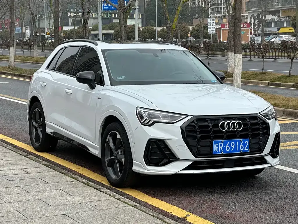 Audi Q3 — фото 4