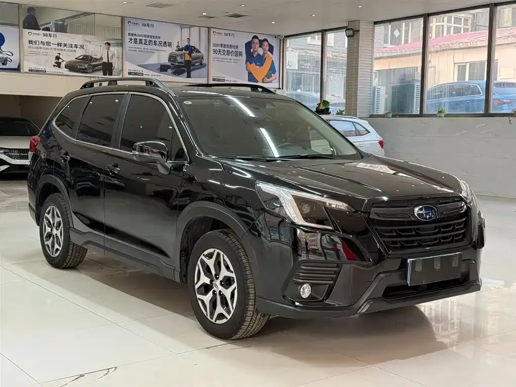 Subaru Forester — фото 6