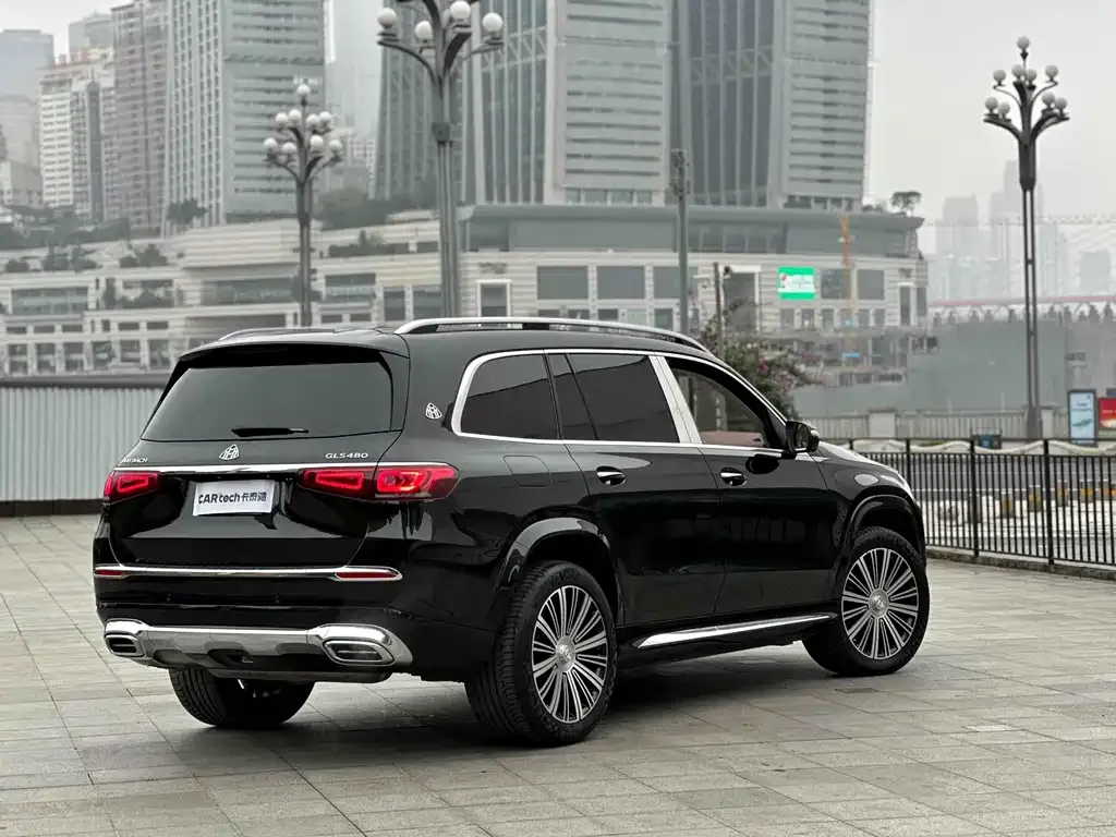 Mercedes-Benz GLS — фото 10