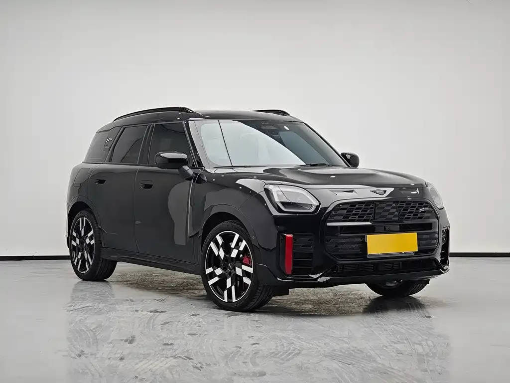 MINI Countryman JCW — фото 10