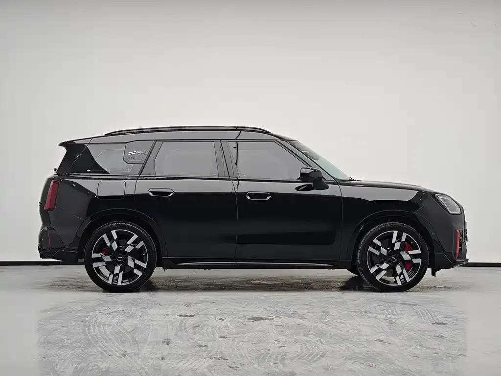 MINI Countryman JCW — фото 9