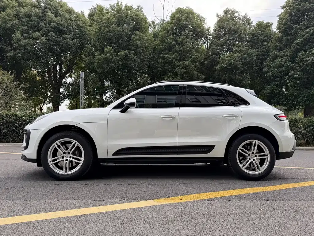 Porsche Macan — фото 10