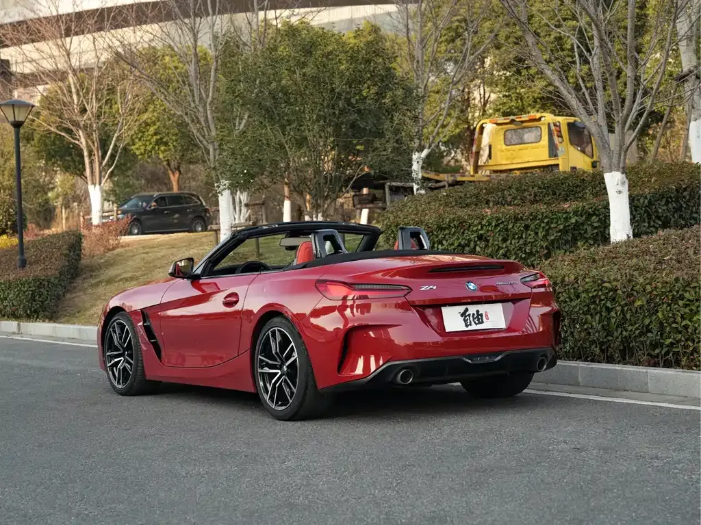 BMW Z4 — фото 9