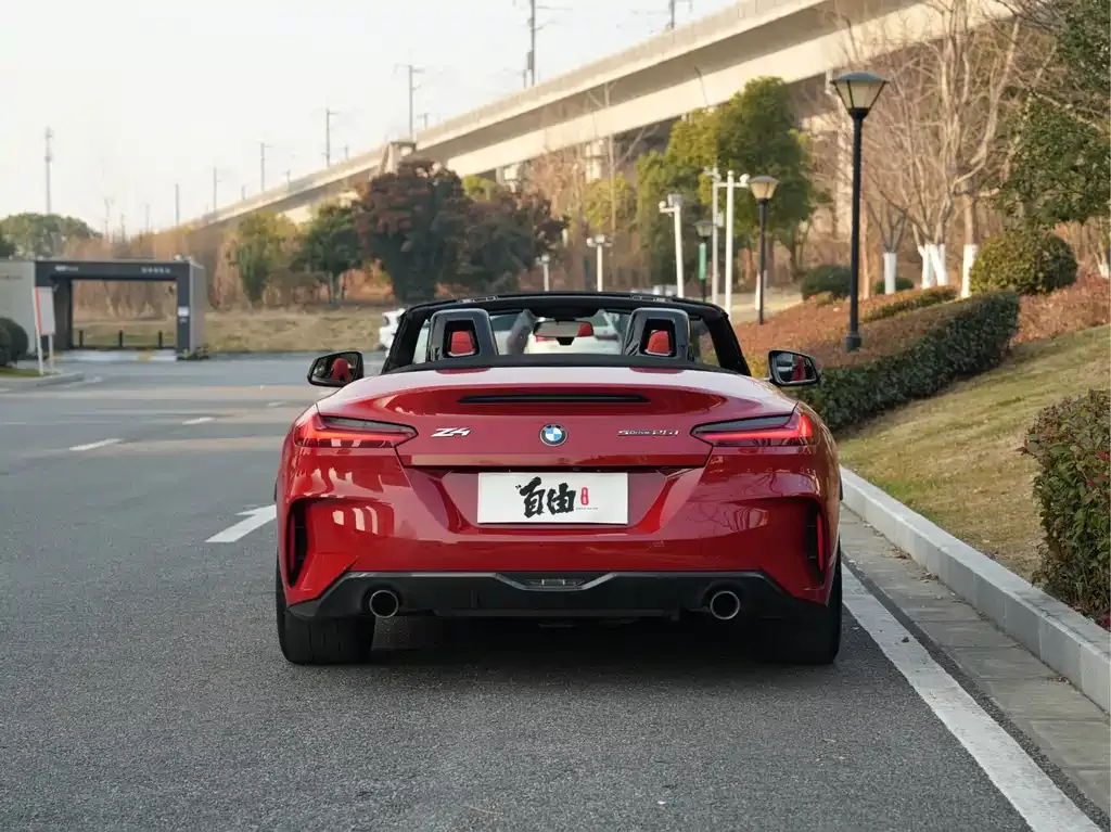 BMW Z4 — фото 4
