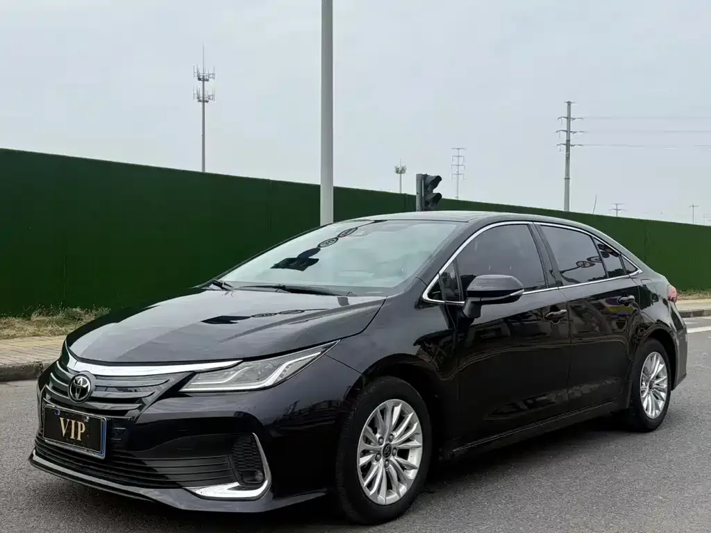 Toyota Allion — фото 1