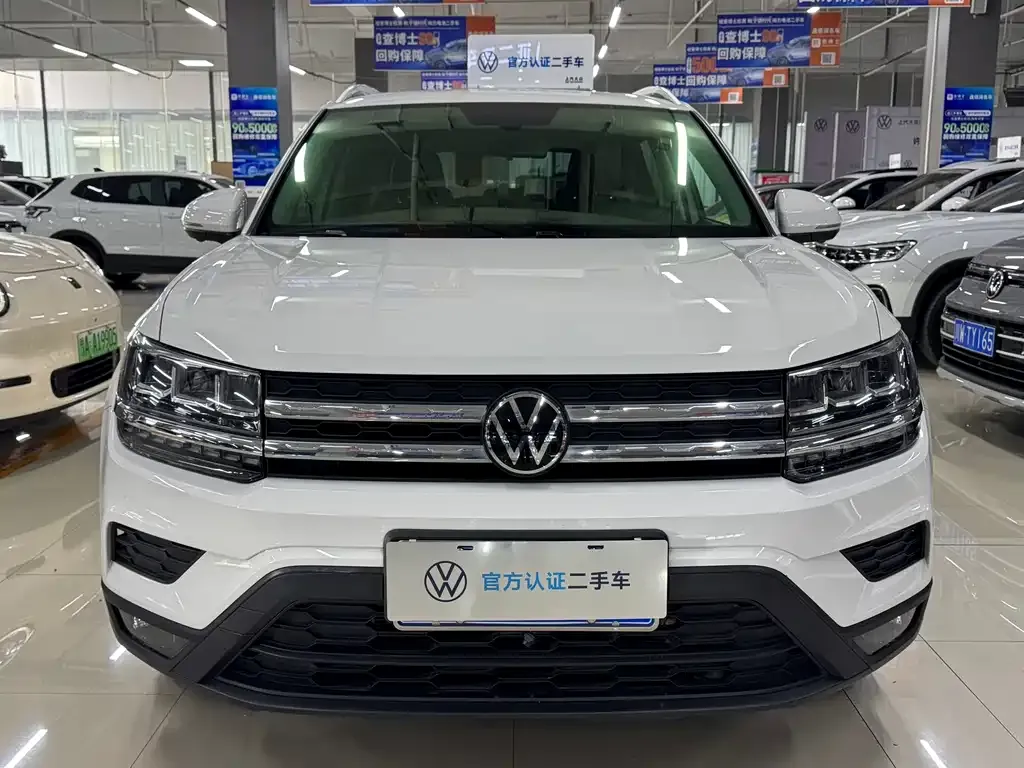 Volkswagen Tharu — фото 4
