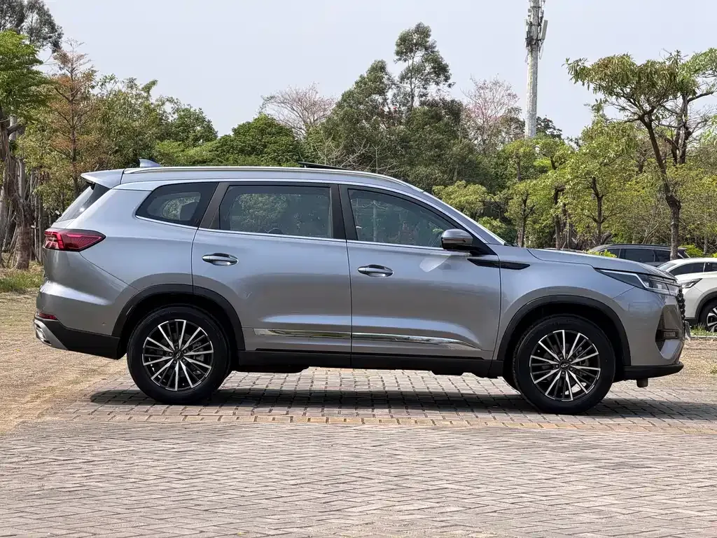 Chery Tiggo 8 PRO — фото 7