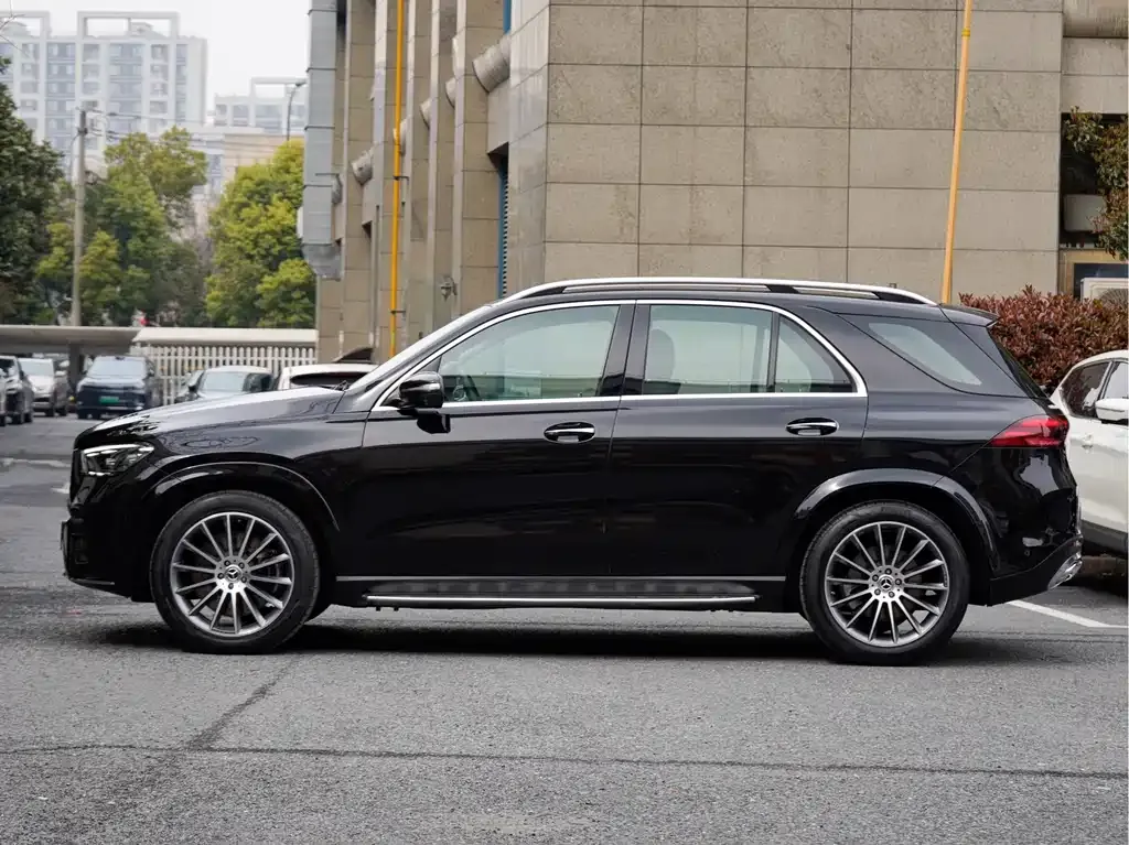 Mercedes-Benz GLE — фото 9