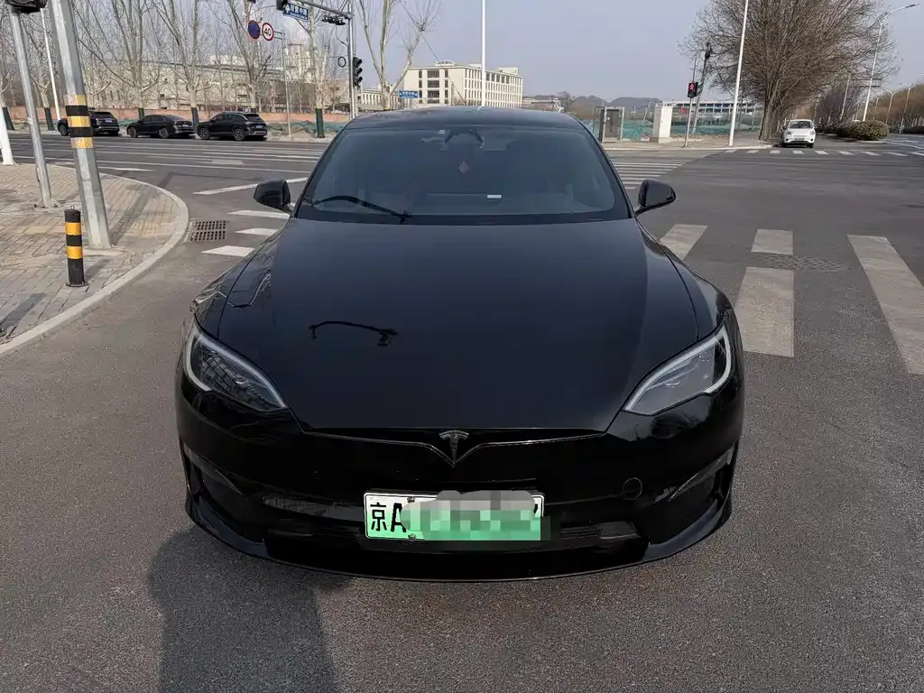 Tesla Model S — фото 8