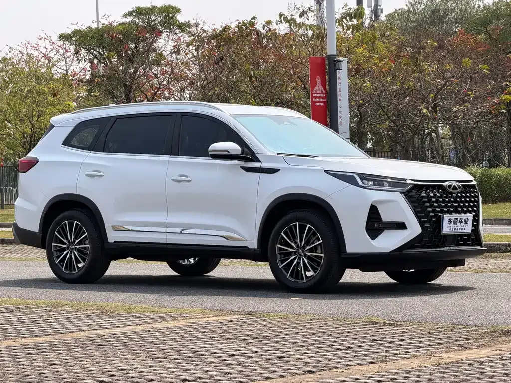 Chery Tiggo 8 PRO — фото 10