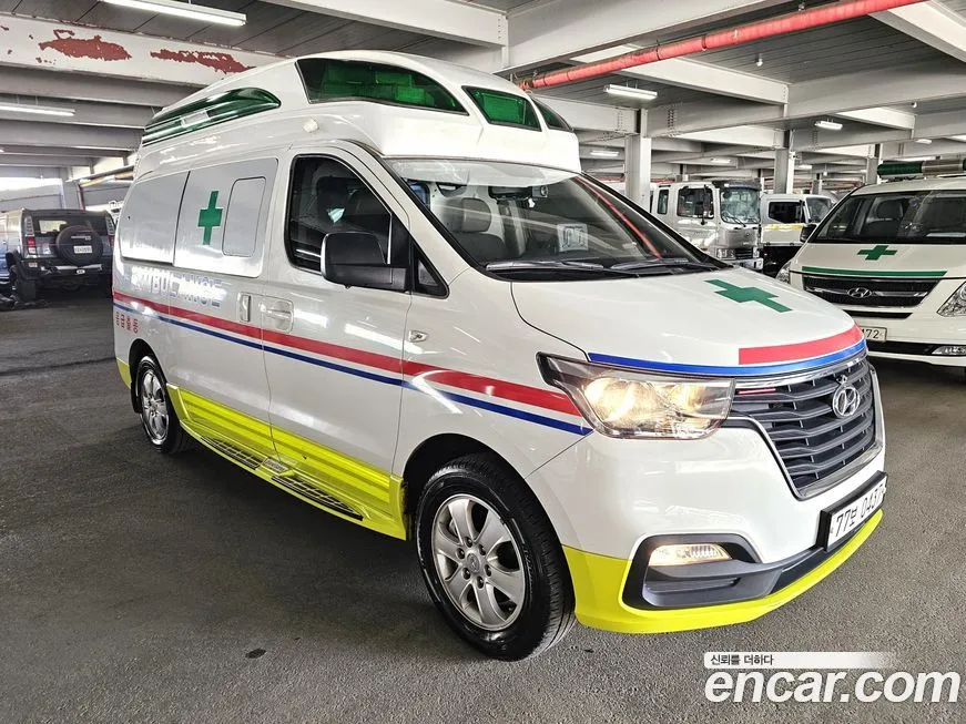 Hyundai Starex — фото 10