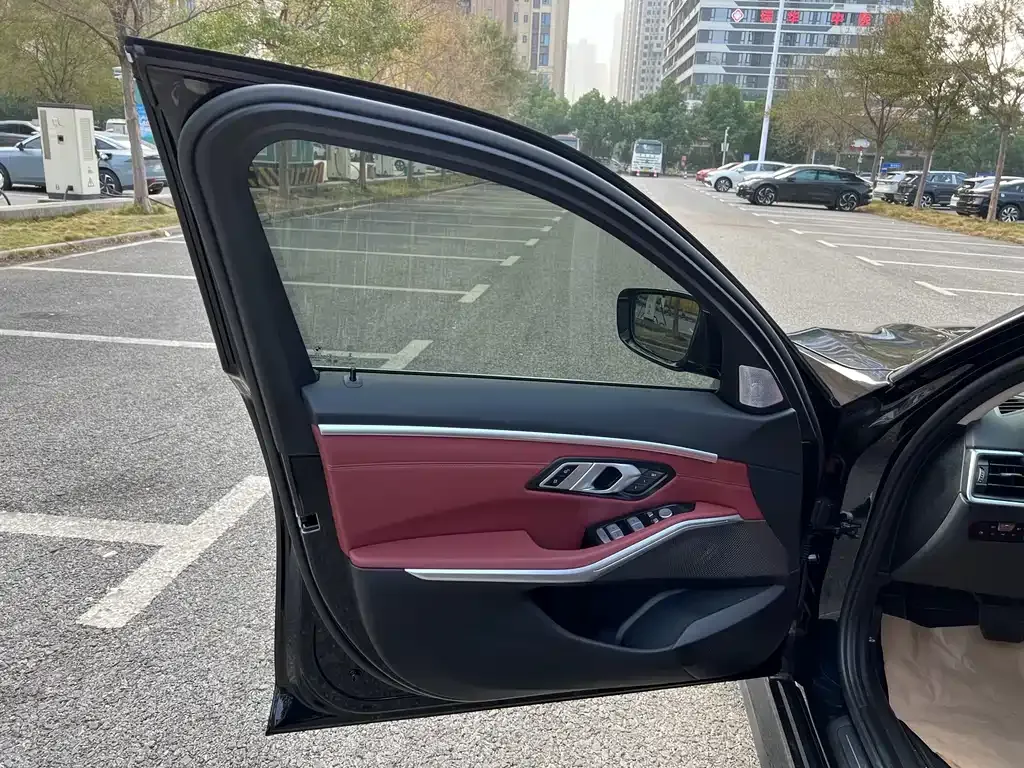 BMW i3 — фото 5