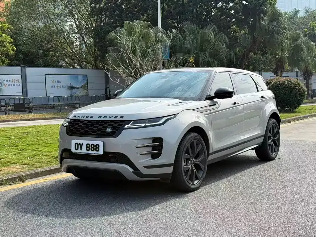 Land Rover Evoque — фото 1