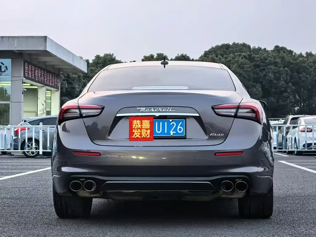 Maserati Ghibli — фото 6