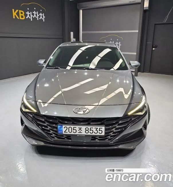 Hyundai AVANTE — фото 1