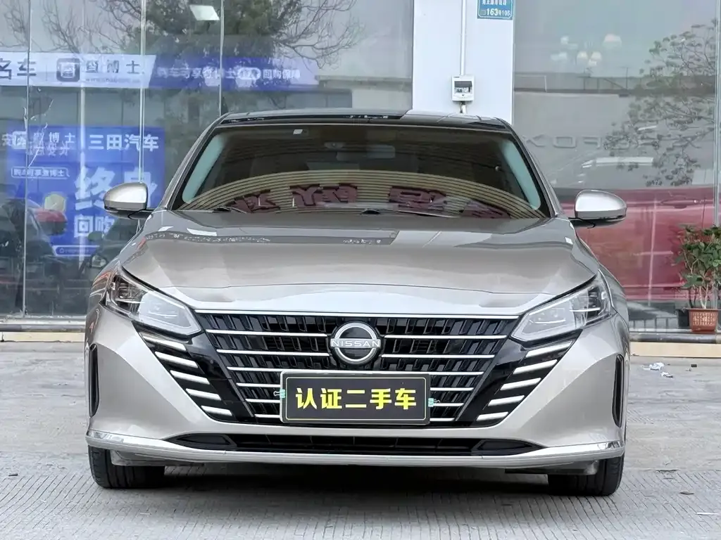 Nissan Teana — фото 2