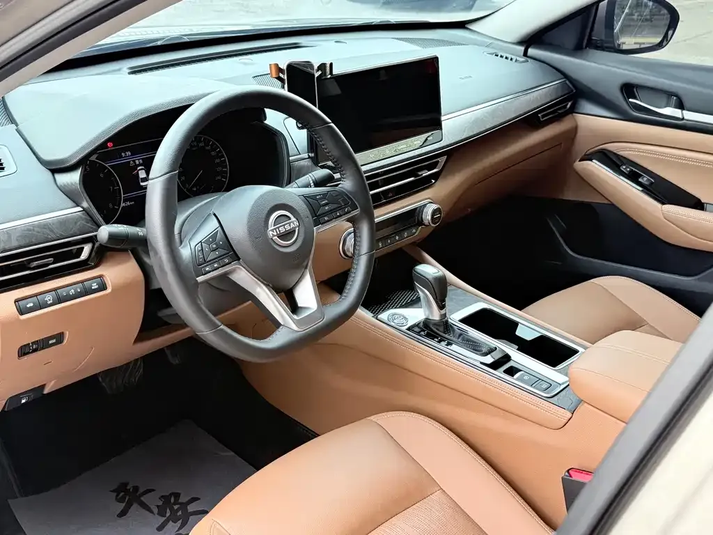 Nissan Teana — фото 4