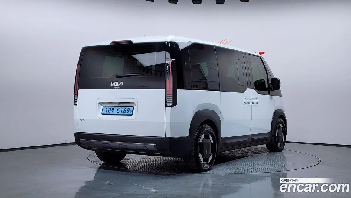 Kia PV5 — фото 5
