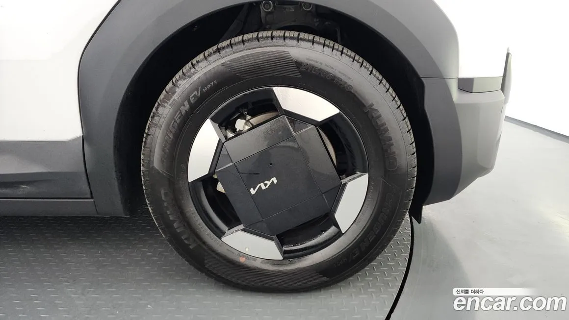 Kia PV5 — фото 2