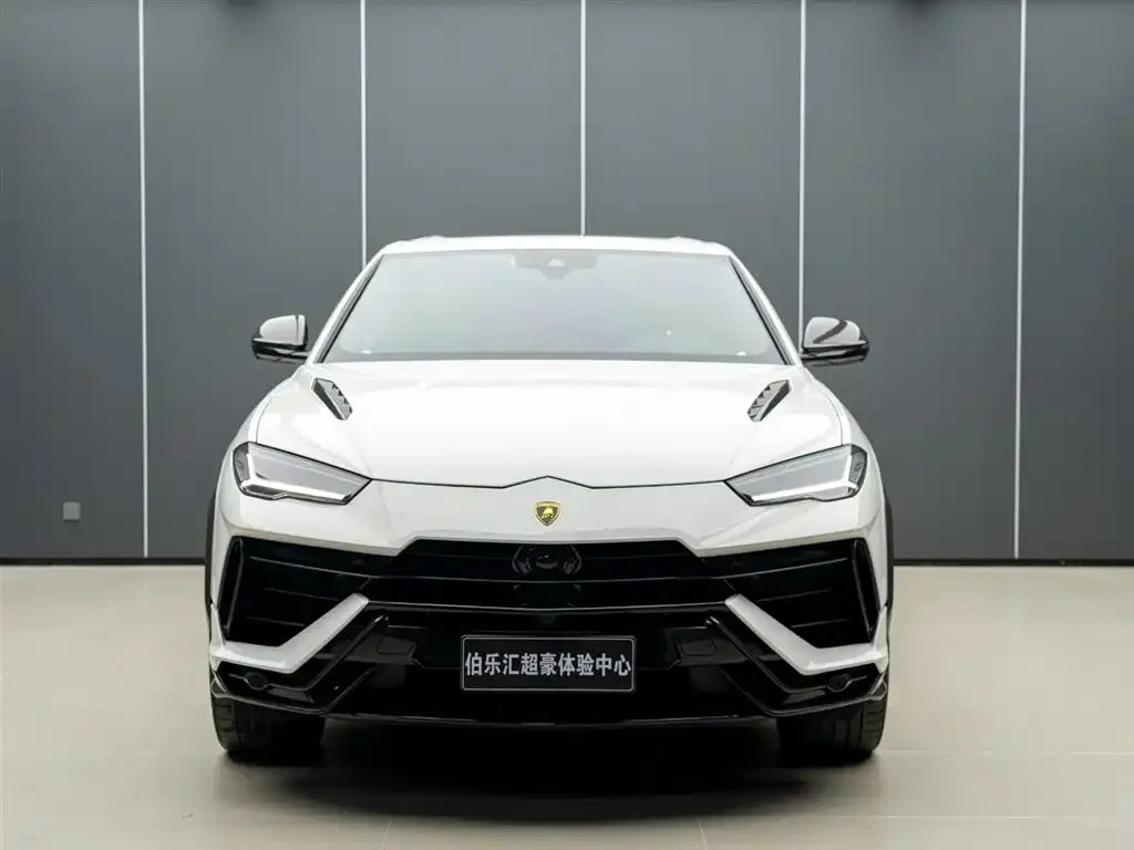 Lamborghini Urus — фото 5