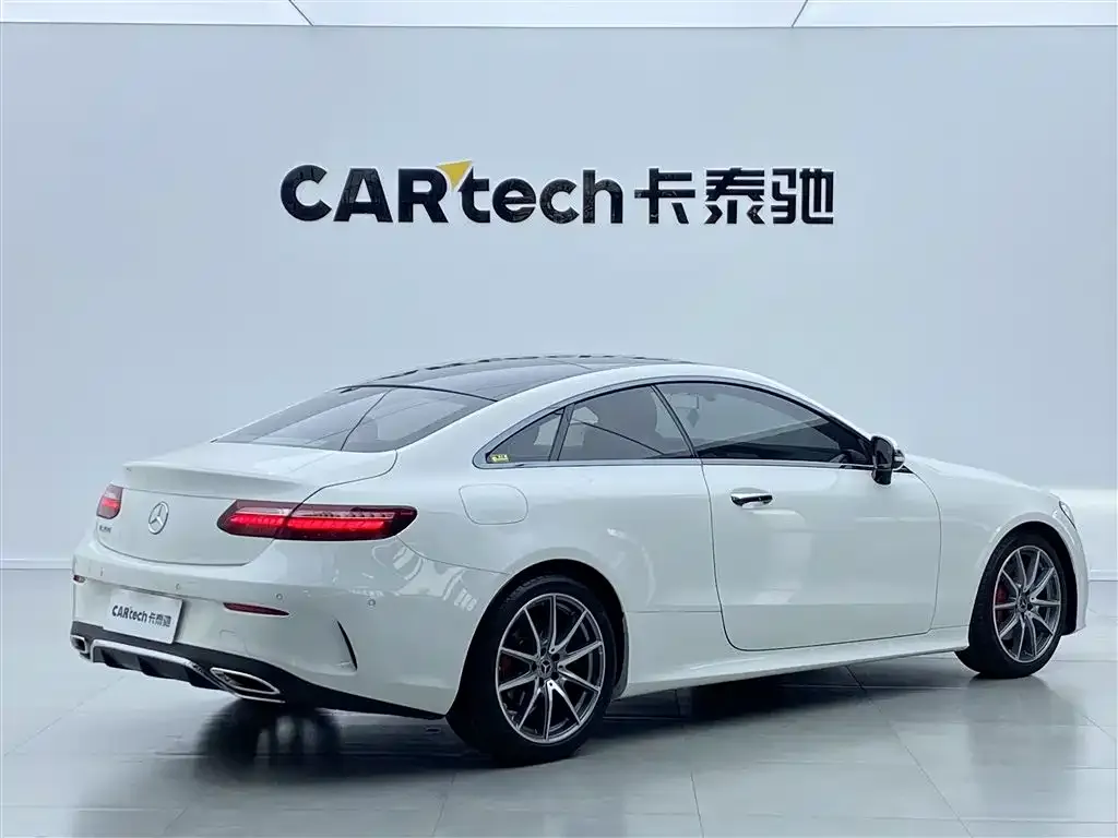 Mercedes-Benz E-Class (Import) — фото 4
