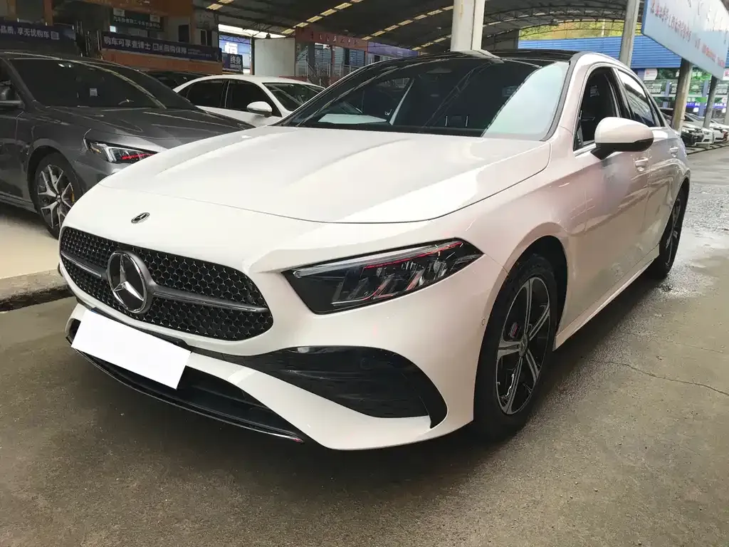 Mercedes-Benz A-Class — фото 1