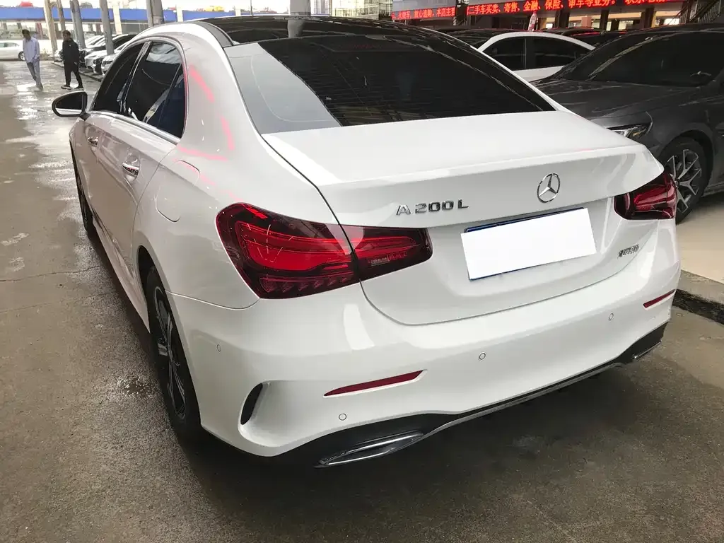 Mercedes-Benz A-Class — фото 4